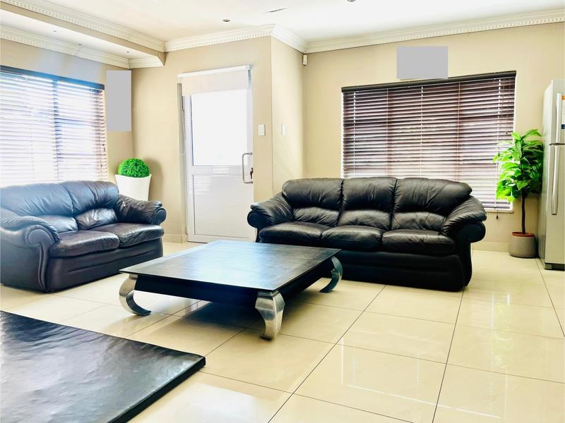 4 Bedroom Property for Sale in Goodwood Estate Western Cape